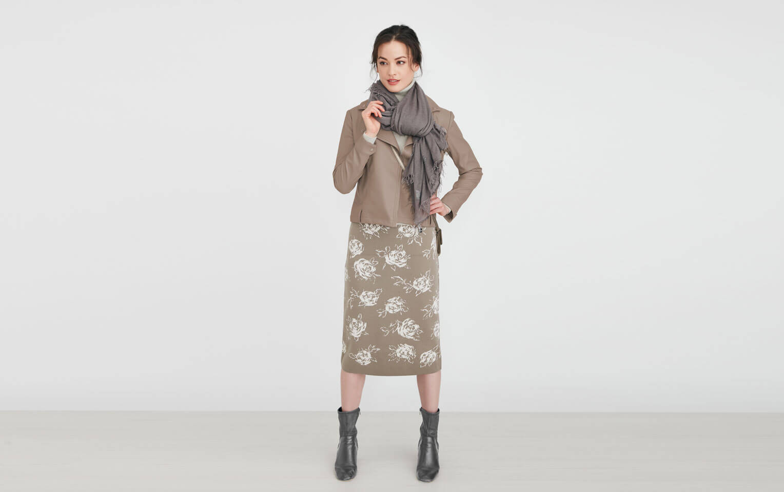 Starry Gray Neutral Coordinate