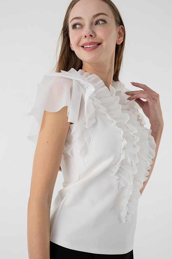 White ruffle blouse short hot sale sleeve