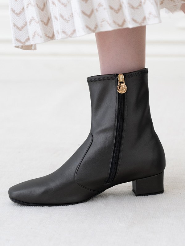 Vegan flat new arrivals boots