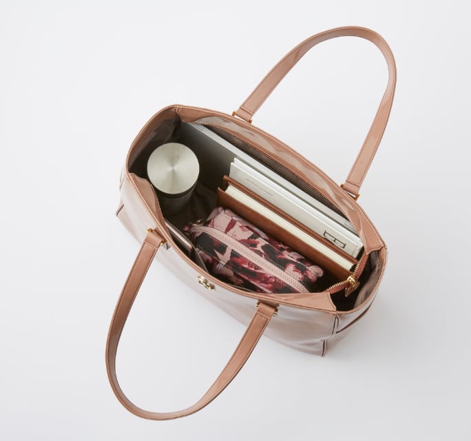 Airy_Tote_Storage_Mobile.jpg