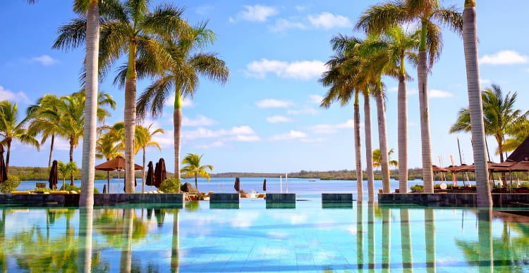 Resort_Header_Mobile.jpg