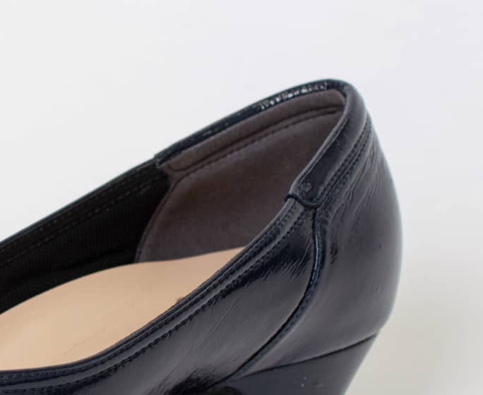 Back_Cushion_Detail_Mobile.jpg